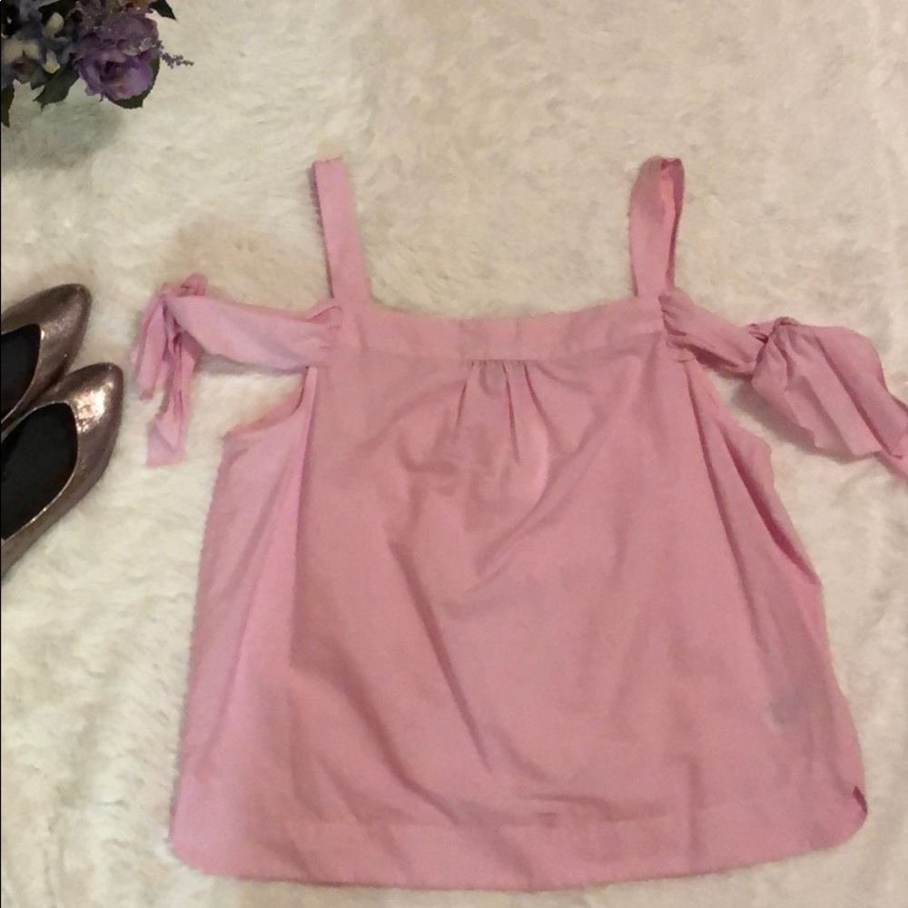 Banana Republic Cold shoulder Tie Top